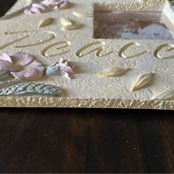 NEW Gift Set Frame and Treasure Book - Picture 6 of 10